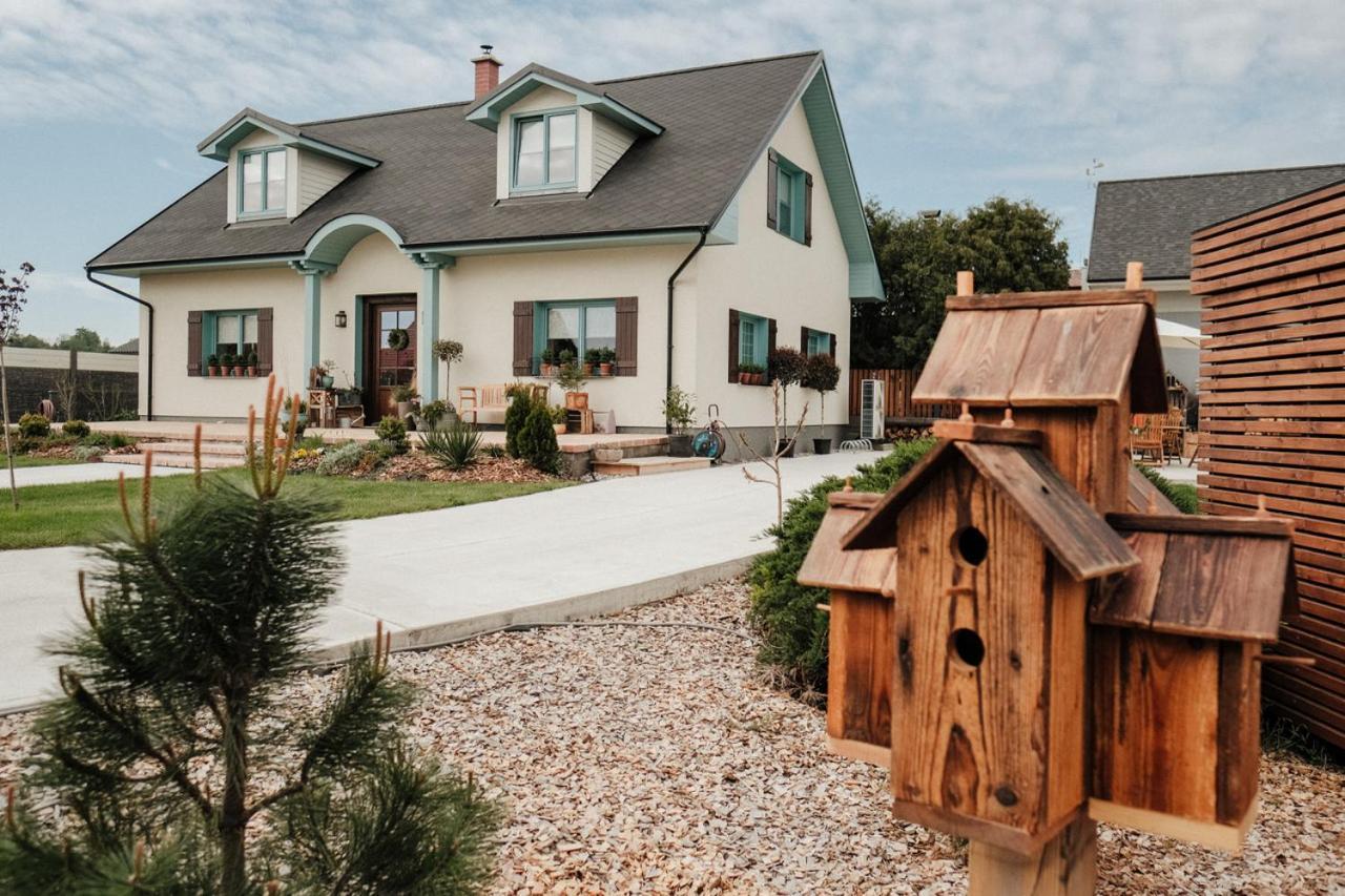 Orchardhouse Farmhouse, Wellness Chrast  Exteriör bild